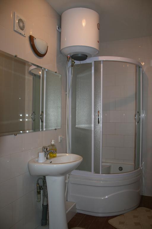 Ekaterininskaya Apartments Οδησσός Δωμάτιο φωτογραφία