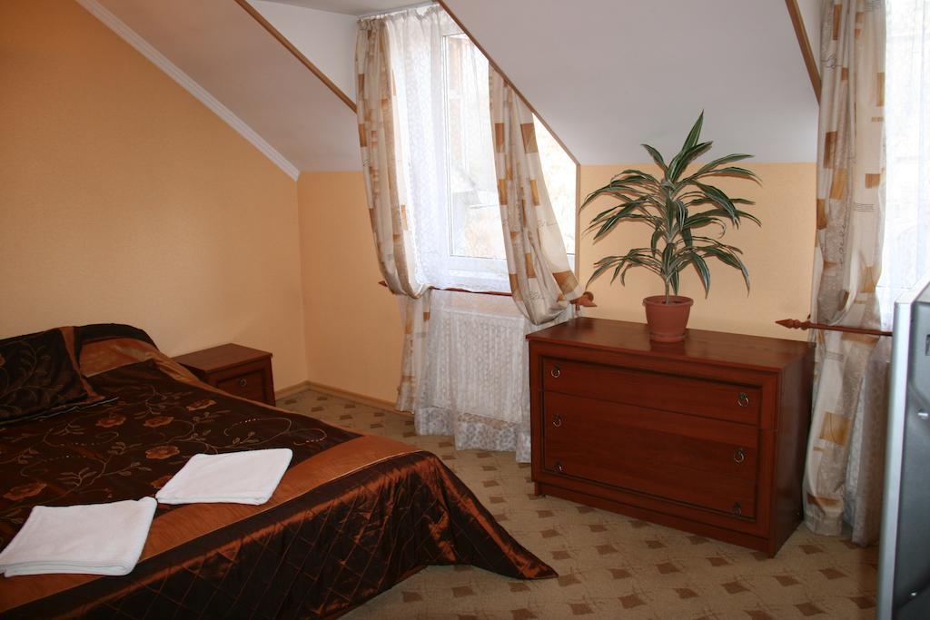 Ekaterininskaya Apartments Οδησσός Δωμάτιο φωτογραφία